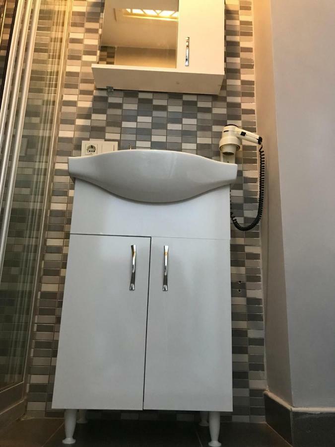 Montena Suite (Adults Only) Istanboel Buitenkant foto