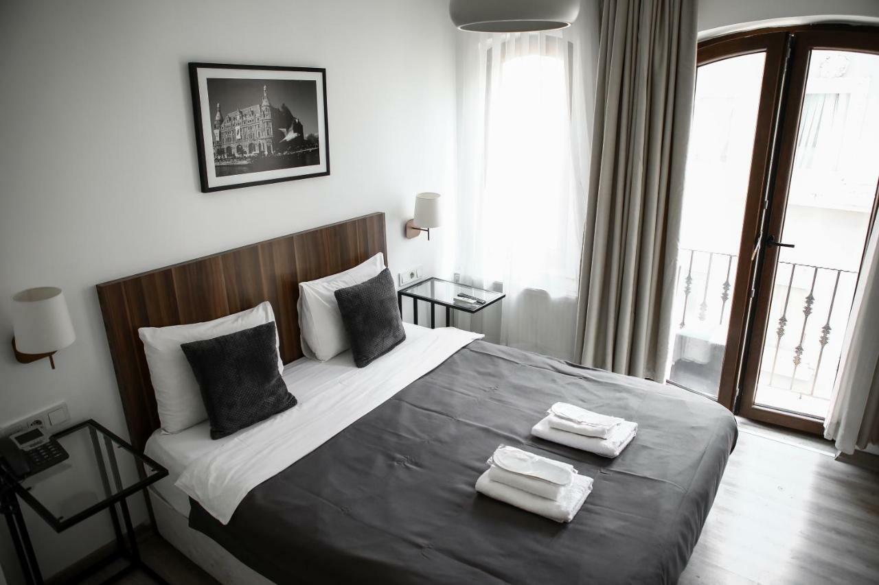 Montena Suite (Adults Only) Istanboel Buitenkant foto
